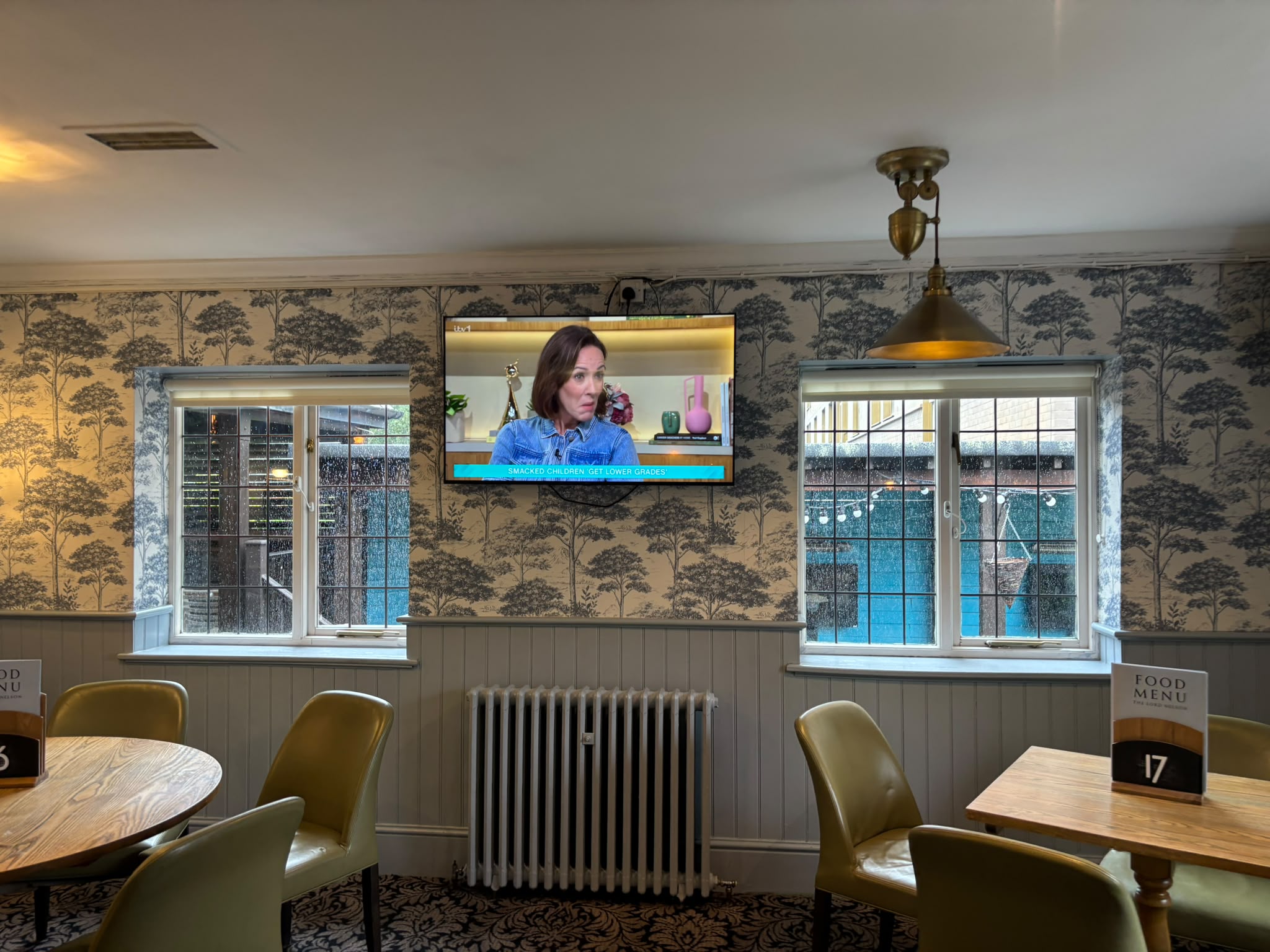 Pub Image